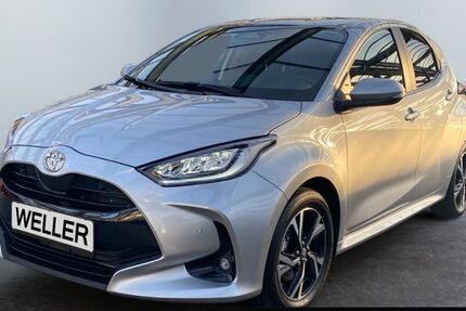 Toyota Yaris 3.960 km 24.990 &euro; Leipzig 04178