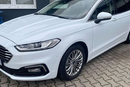 Ford Mondeo 28.998 km 24.499 &euro; Leuna 06237