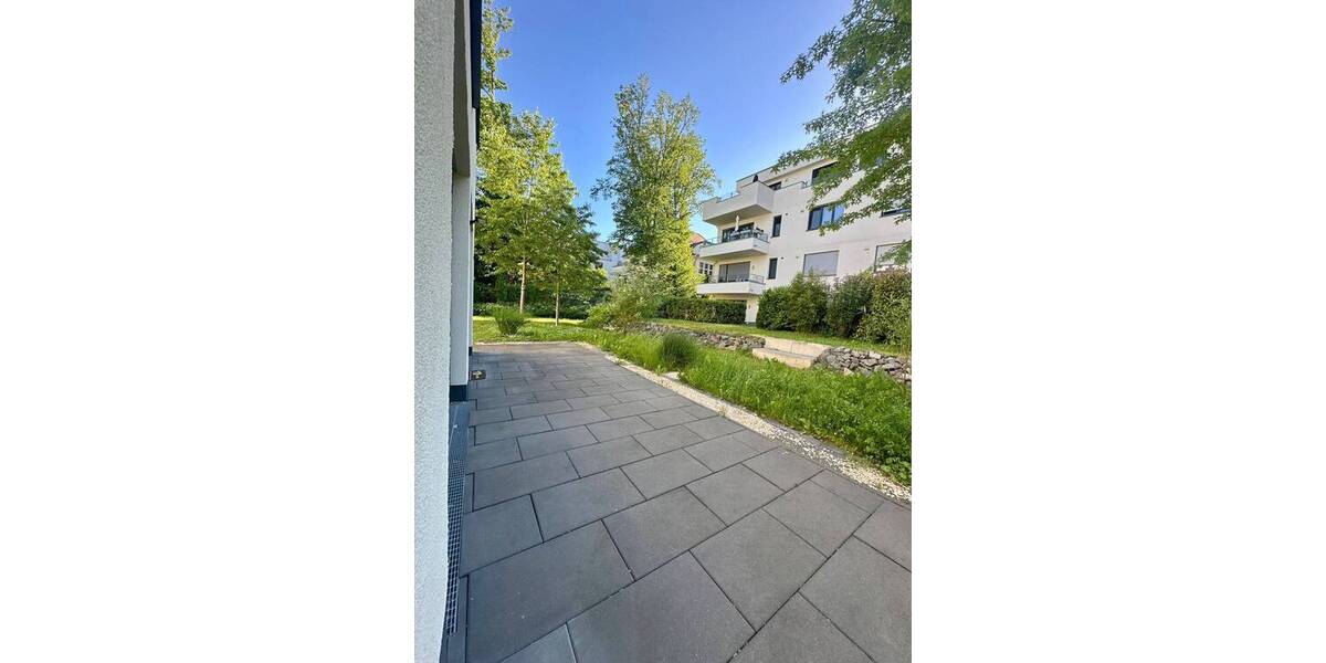 Etagenwohnung Leipzig Leutzsch - 2 Zimmer, 80 m&sup2;, 1.090&euro; | Angebot:26583815