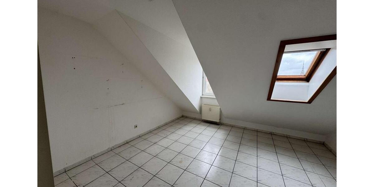 Dachgeschoßwohnung Leipzig Ost - 2 Zimmer, 65 m&sup2;, 553&euro; | Angebot:26224875