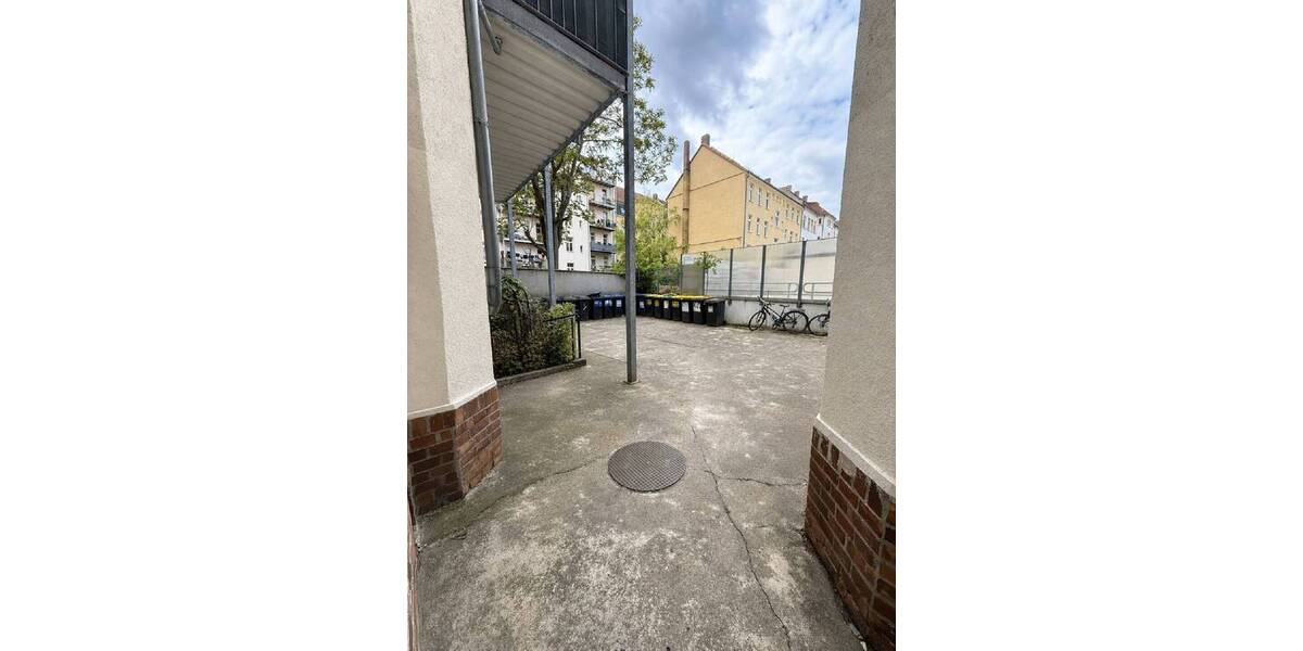 Etagenwohnung Leipzig Neustadt-Neuschönefeld - 2 Zimmer, 76 m&sup2;, 636&euro; | Angebot:26672989