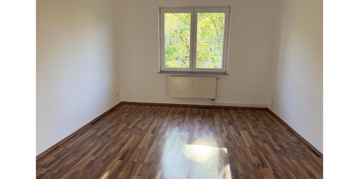 Erdgeschoßwohnung Schkeuditz - 3 Zimmer, 64 m&sup2;, 499&euro; | Angebot:26440943
