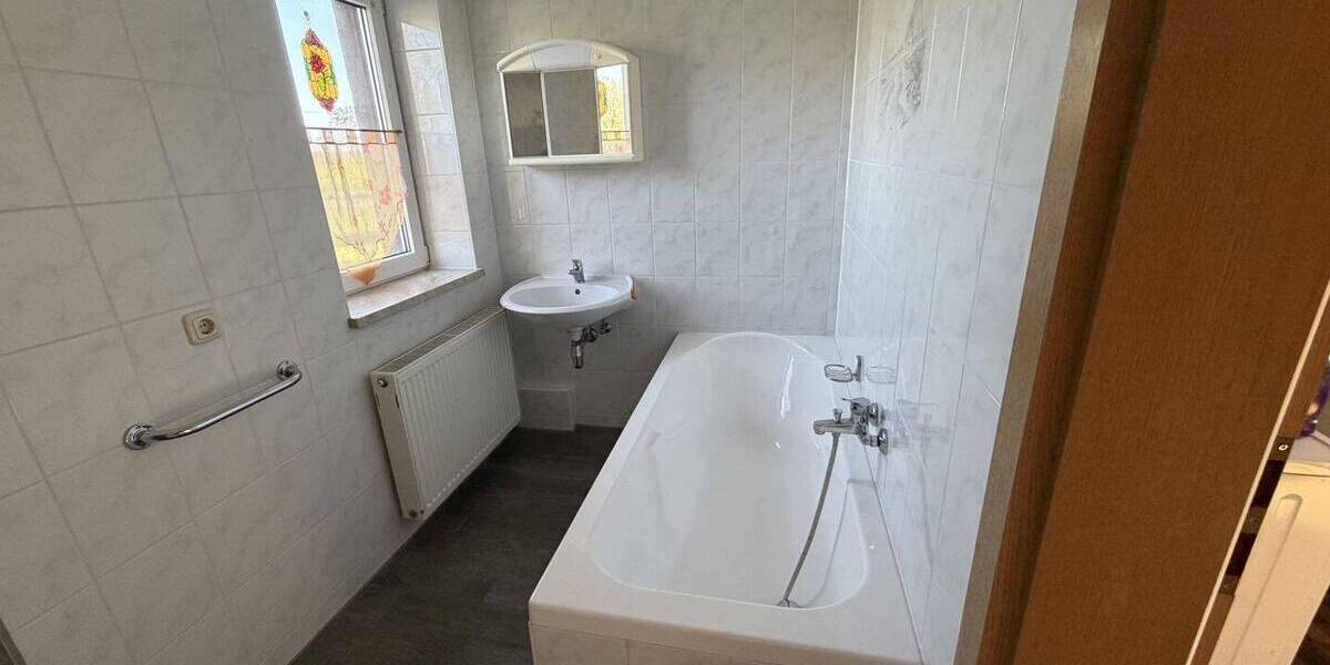 Einfamilienhaus Bad Lausick Kleinbeucha - 5 Zimmer, 165 m&sup2;, 249.000&euro; | Angebot:26376766
