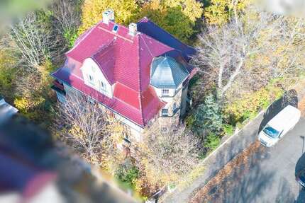 Haus zum Kaufen in Markkleeberg 1.690.000 € 265 m² 10 zimmer