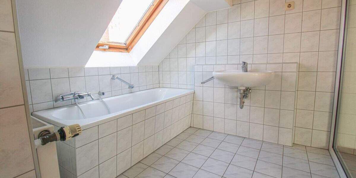 Etagenwohnung Leipzig Gohlis-Mitte - 3 Zimmer, 96 m&sup2;, 318.000&euro; | Angebot:26037635