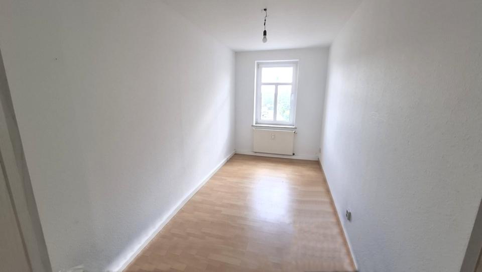 Freundliche, frisch renovierte 3-Zi.-Whg. an den Gärten 3 zimmer