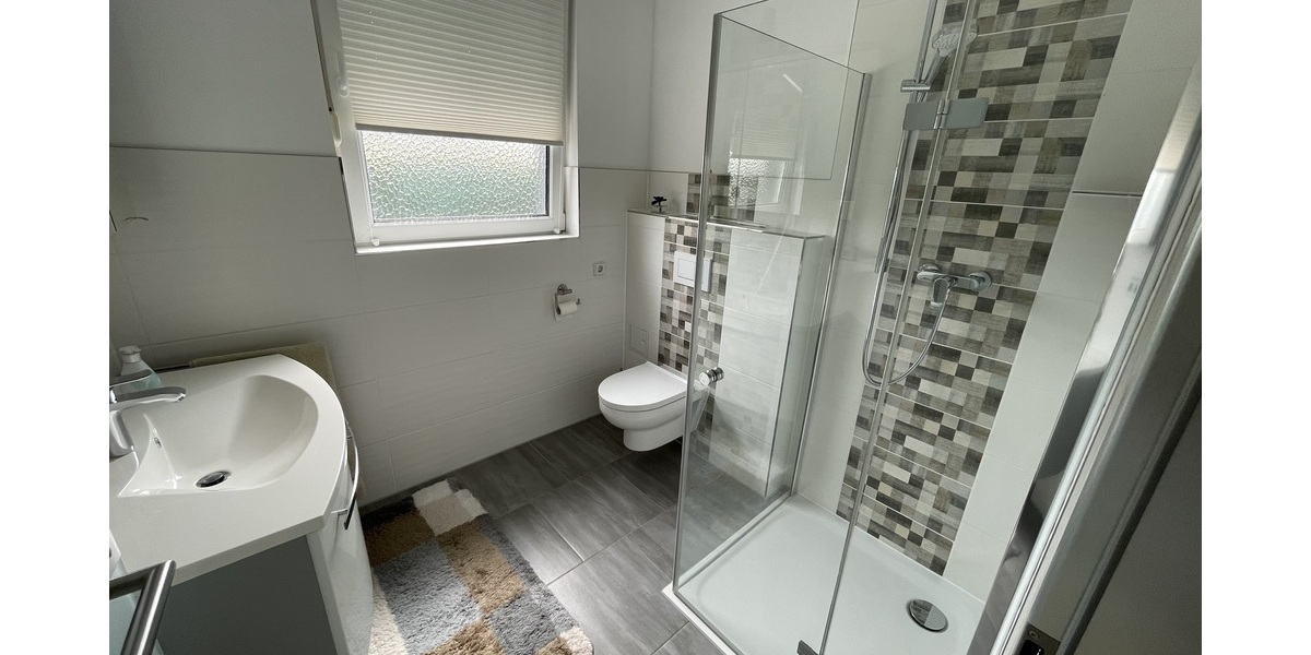 Traumhaftes Anwesen! modernes Wohnen und Arbeiten mit Pool, Einliegerwohnung, Werkstatt und mehr 5 zimmer