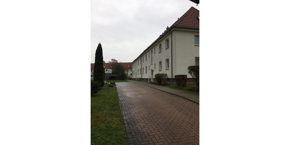Etagenwohnung Zwenkau - 3 Zimmer, 60 m&sup2;, 460&euro; | Angebot:26263472