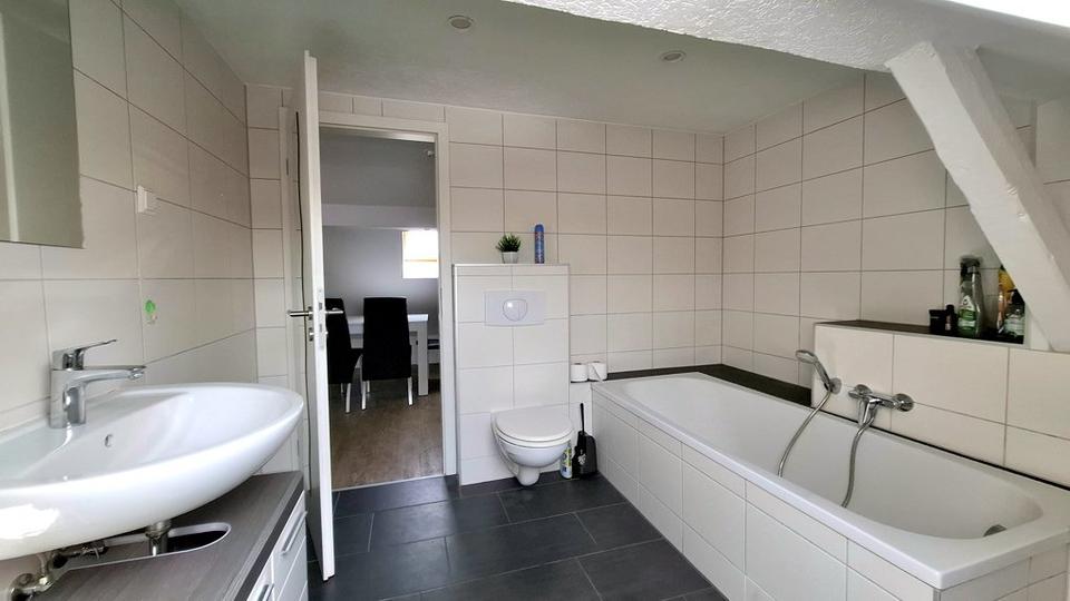 Dachgeschoßwohnung Schkeuditz - 1 Zimmer, 42 m&sup2;, 419&euro; | Angebot:26195911