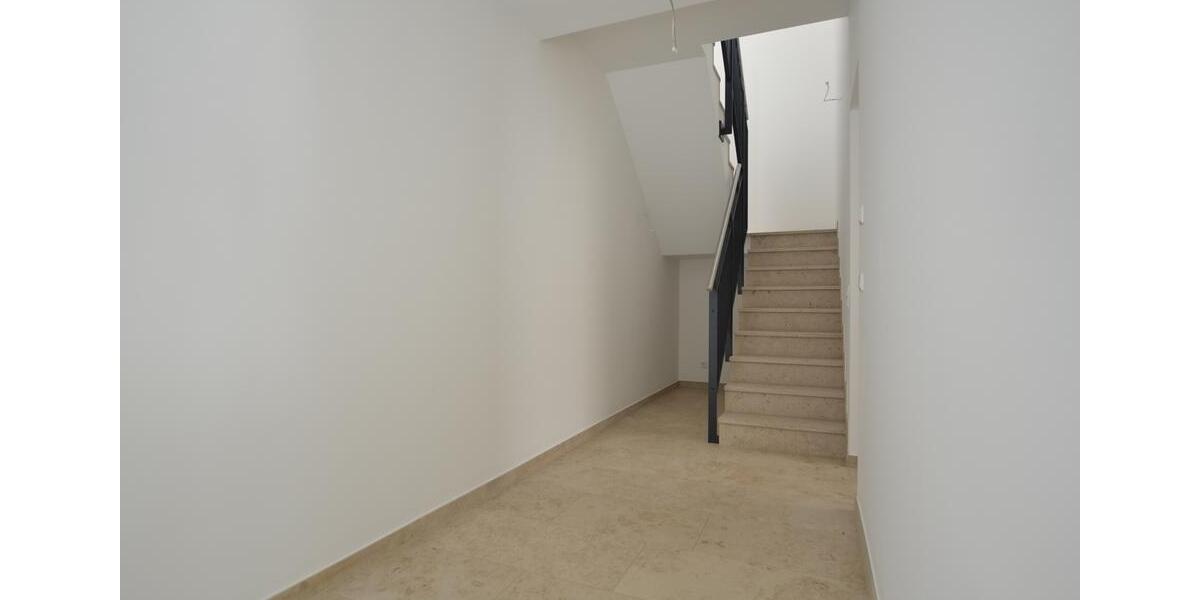 Reihenhaus Leipzig Ost - 4 Zimmer, 147 m&sup2;, 2.076&euro; | Angebot:24747257