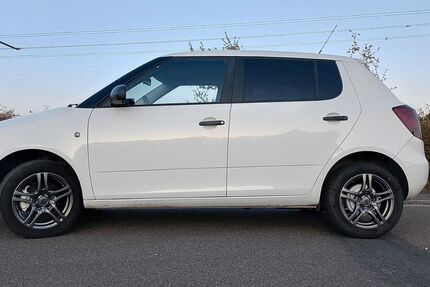 Skoda Fabia 220.000 km 2.300 &euro; Leipzig 04109