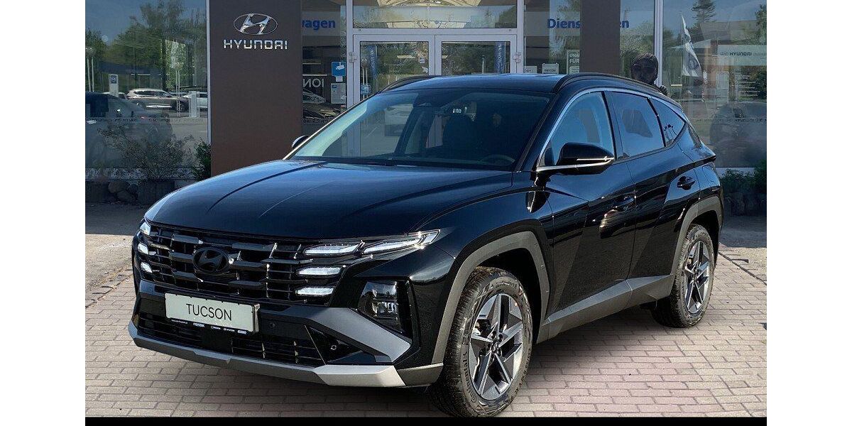 Hyundai TUCSON 4.787 km 38.799 &euro; Leipzig 04328