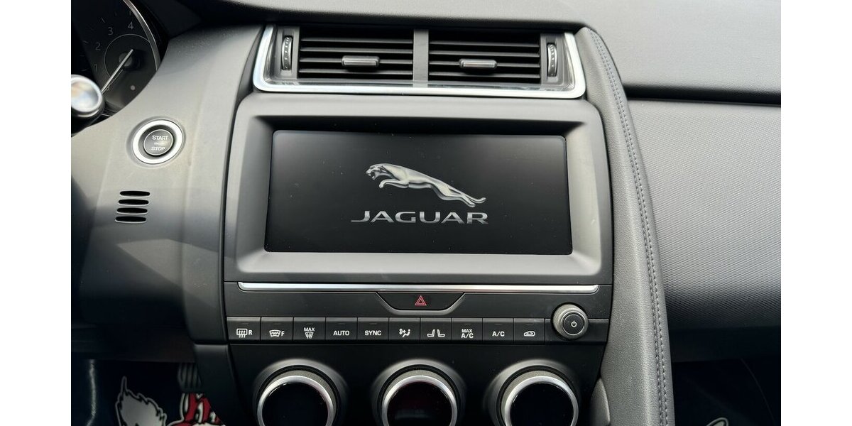 Jaguar E-Pace P250 AWD /LED//DAB/Sound/Spur/Kamera/Ahk 48.110 km 22.990 &euro; Leipzig 04347