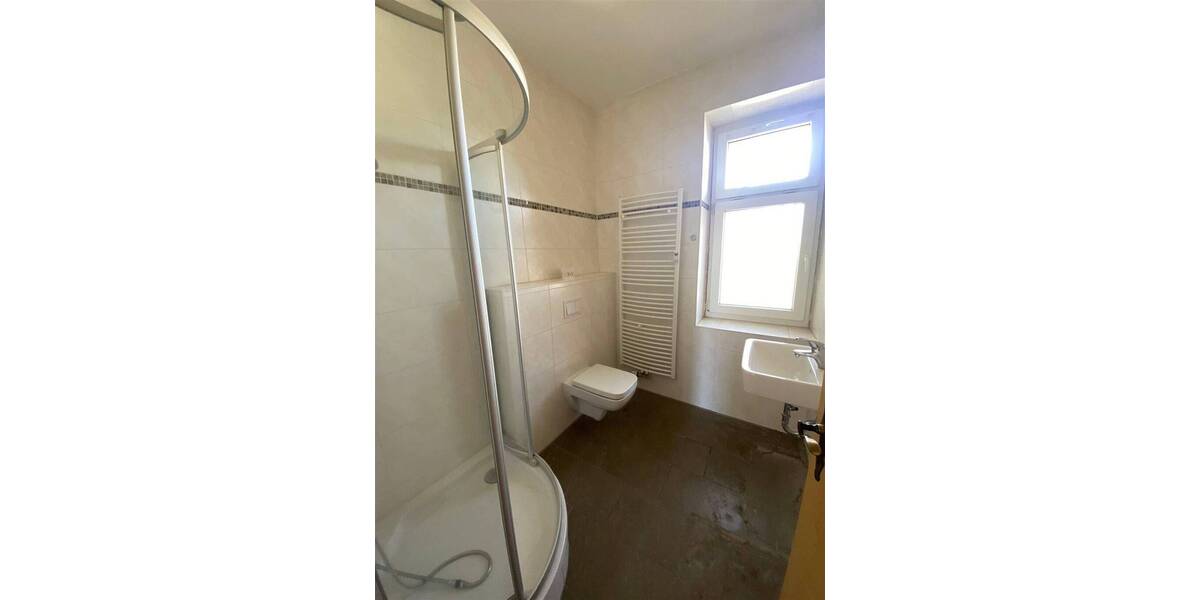 Etagenwohnung Pegau Carsdorf - 3 Zimmer, 40 m&sup2;, 280&euro; | Angebot:26806516