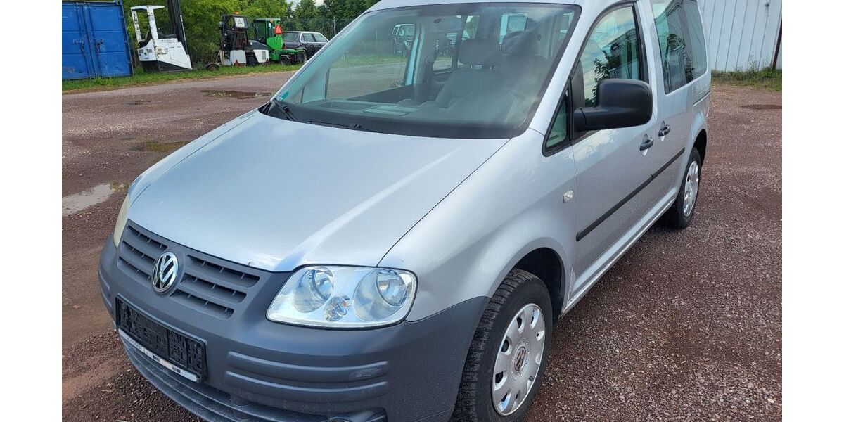VW Caddy 206.000 km 3.451 &euro; Dieskau 06184