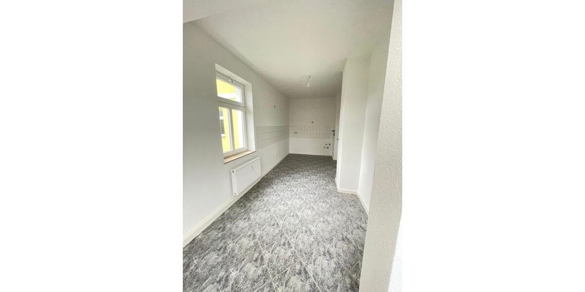 Etagenwohnung Leipzig Südwest - 3 Zimmer, 82 m&sup2;, 672&euro; | Angebot:25486993