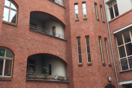 Wohnung zum Mieten in Halle 430 € 44.97 m²
