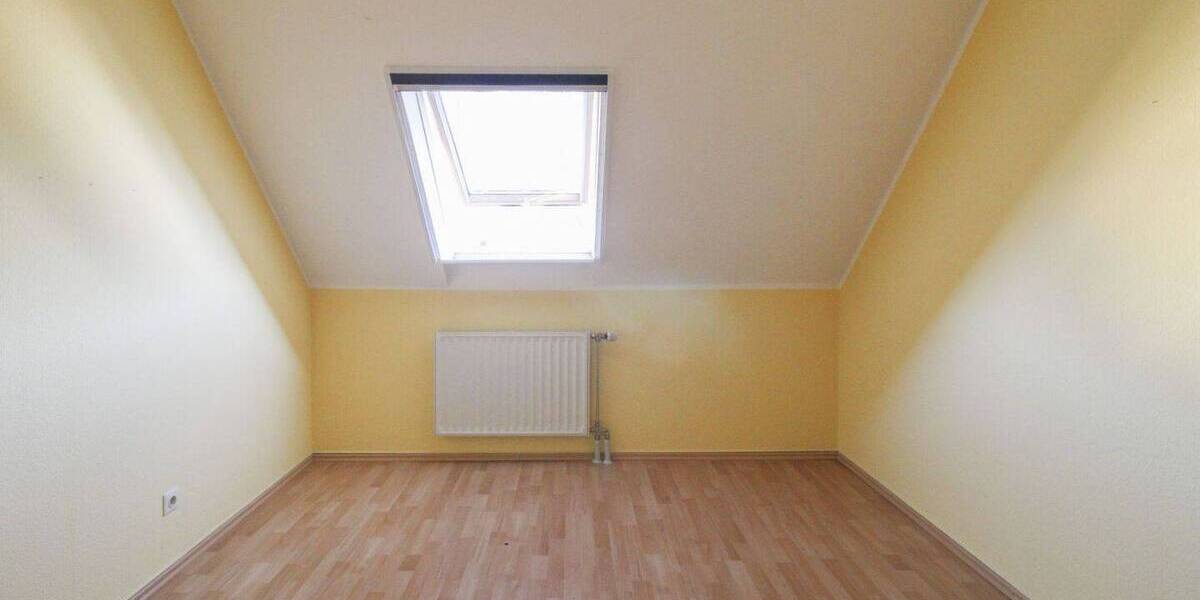 Reihenmittelhaus Leuna Kötschlitz - 5 Zimmer, 100 m&sup2;, 240.000&euro; | Angebot:26107524