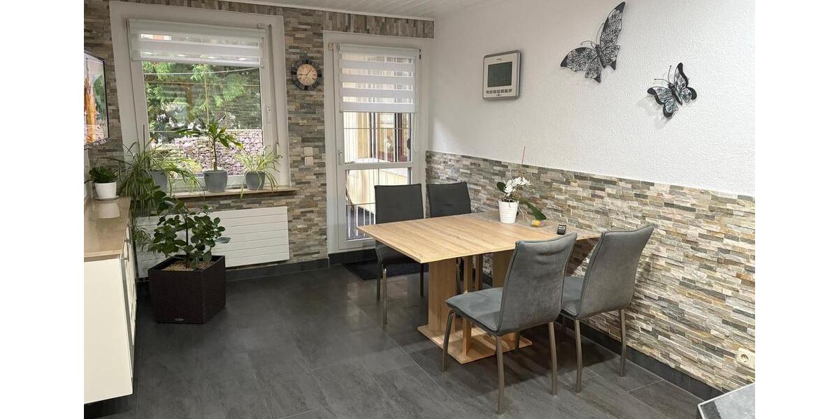 Einfamilienhaus Kabelsketal - 7 Zimmer, 178 m&sup2;, 372.000&euro; | Angebot:27122398