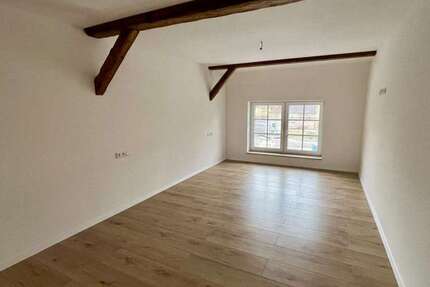 Wohnung Schkeuditz OT Glesien Glesien - 3 Zimmer, 124 m&sup2;, 1.302&euro; | Angebot:25781081