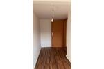 Dachgeschoßwohnung Schkeuditz - 4 Zimmer, 75 m&sup2;, 599&euro; | Angebot:26233936