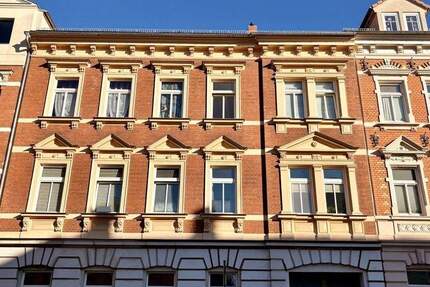 Haus Wurzen - 1 Zimmer, 343 m&sup2;, 298.000&euro; | Angebot:25371014