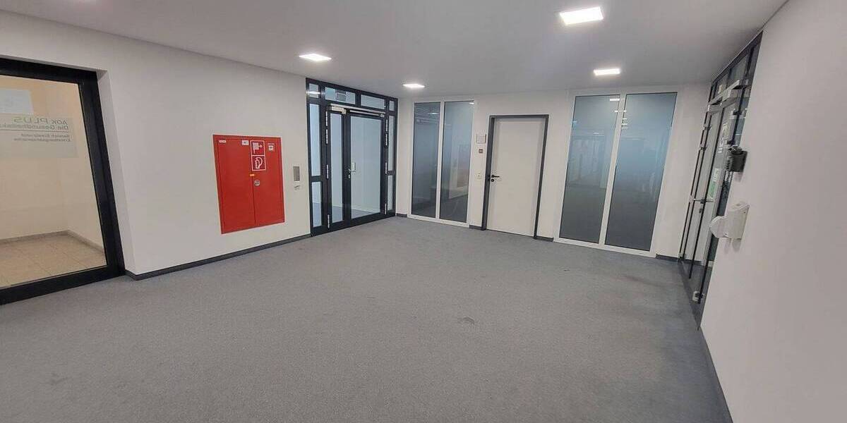 Gewerbeobjekt Leipzig Zentrum-Ost - 2 Zimmer, 979 m&sup2;, 10.780&euro; | Angebot:25986799