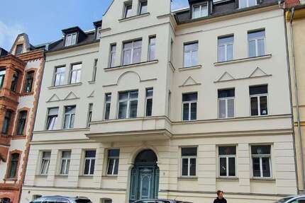 Wohnung zum Mieten in HalleS. 430 € 52.3 m² 2 zimmer