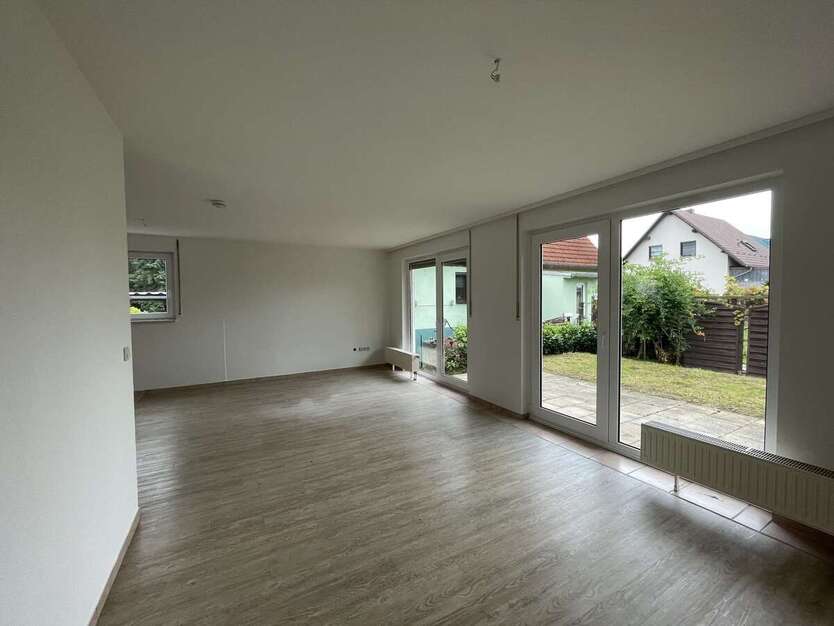 Gepflegte Doppelhaushälfte mit Keller und Stellplatz zwischen Halle (Saale) und Leipzig 4 zimmer