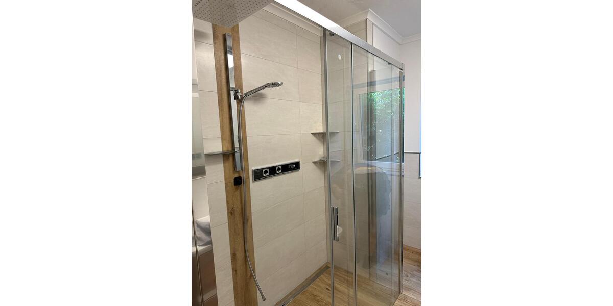 Etagenwohnung Naunhof - 2 Zimmer, 79 m&sup2;, 1.250&euro; | Angebot:25045626