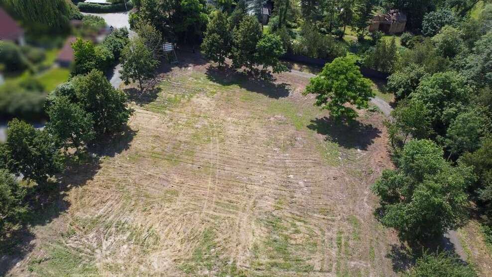 Grundstück zu verkaufen in Taucha 320.000 € 1084 m²