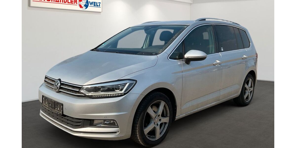 VW Touran 215.406 km 10.999 &euro; Brehna 06796