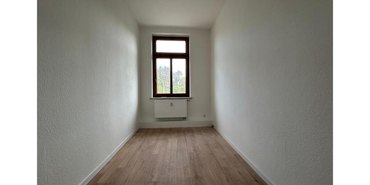 Erstbezug nach Sanierung: Helle 4-Zimmer-Wohnung in Schleußig optional mit EBK 4 zimmer