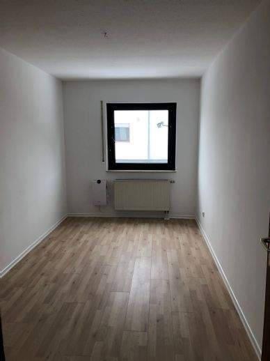 Reihenendhaus Kabelsketal Großkugel - 5 Zimmer, 131 m&sup2;, 1.300&euro; | Angebot:26487064