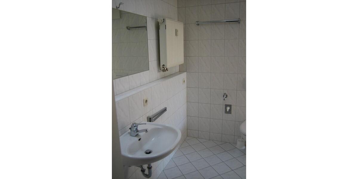 Dachgeschoßwohnung Leipzig Süd - 1.5 Zimmer, 43 m&sup2;, 125.000&euro; | Angebot:26828053