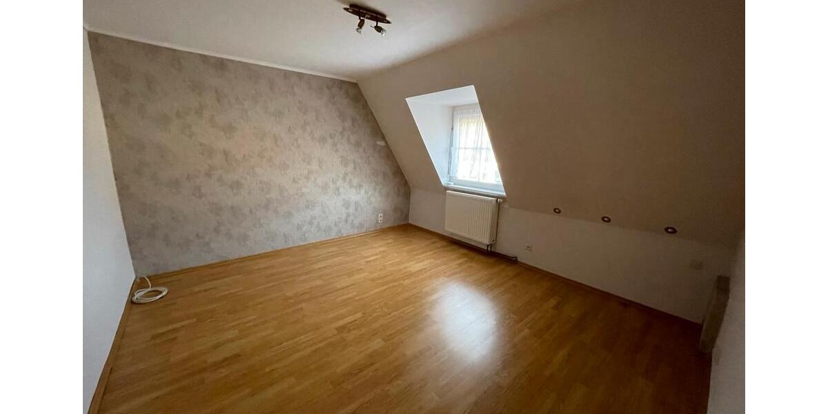 Reihenhaus Leuna - 4 Zimmer, 106 m&sup2;, 219.700&euro; | Angebot:25805699