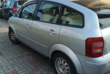 Audi A2 286.501 km 2.800 &euro; Markranstädt 04420