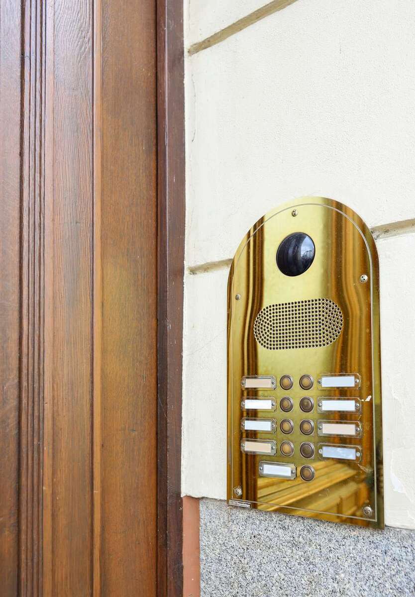 Einzeldenkmal im Waldstraßenviertel: Helle + ruhige 5-Zimmerwhg. mit Stuck, 3 min Fußweg ins Rosental 5 zimmer