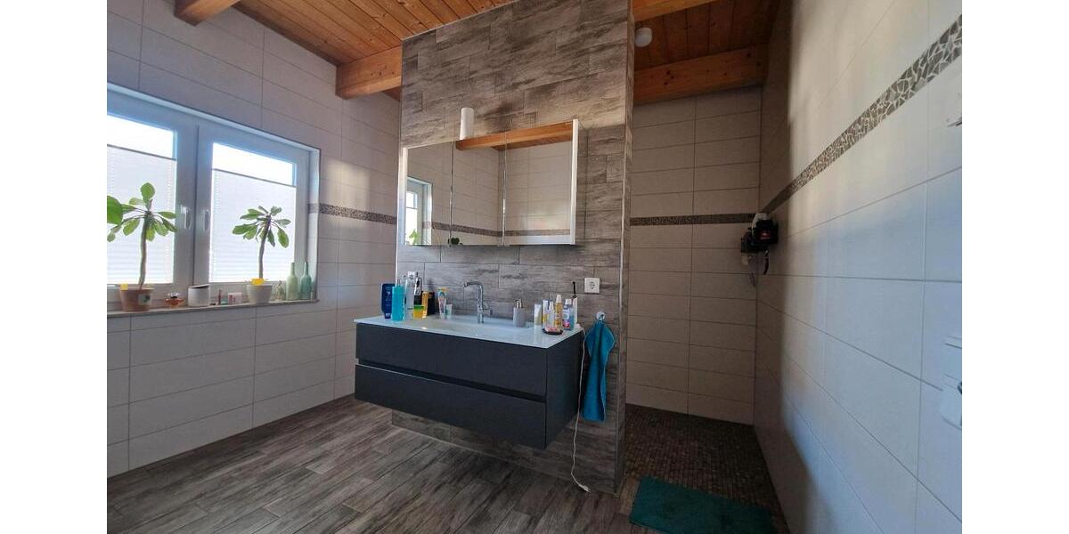 Bungalow Markranstädt - 5 Zimmer, 143 m&sup2;, 640.000&euro; | Angebot:26283251