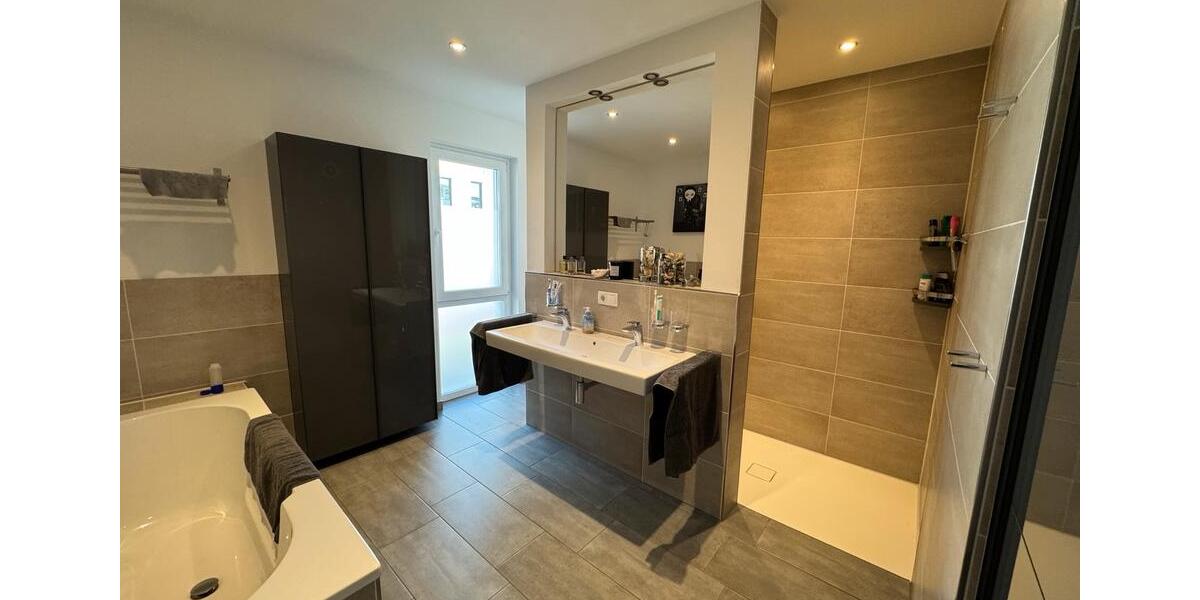 Reihenhaus Leipzig Nord - 5 Zimmer, 168 m&sup2;, 798.000&euro; | Angebot:26462398