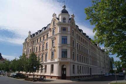 Wohnung zum Mieten in Markranstädt 1.607 € 189.03 m² 4 zimmer