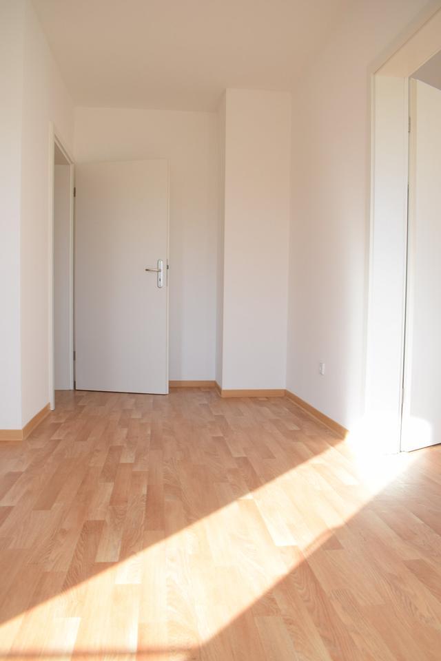 ZENTRAL MITTENDRIN + Ecke Rewe Gorkistraße + HELL & GERÄUMIG zimmer