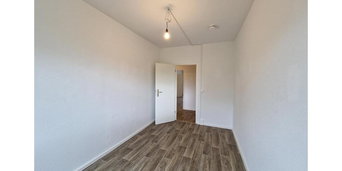 Etagenwohnung Leipzig Lausen-Grünau - 3 Zimmer, 69 m&sup2;, 534&euro; | Angebot:26543963