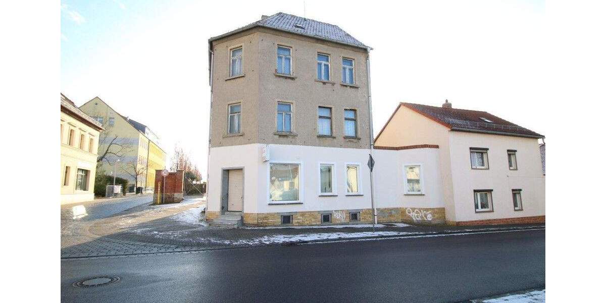 Mehrfamilienhaus, Wohnhaus Zwenkau - 7 Zimmer, 149.001&euro; | Angebot:25695866