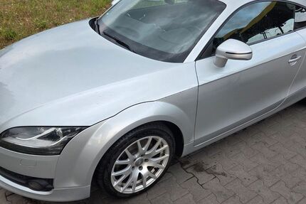 Audi TT 102.000 km 9.800 &euro; Leuna 06237