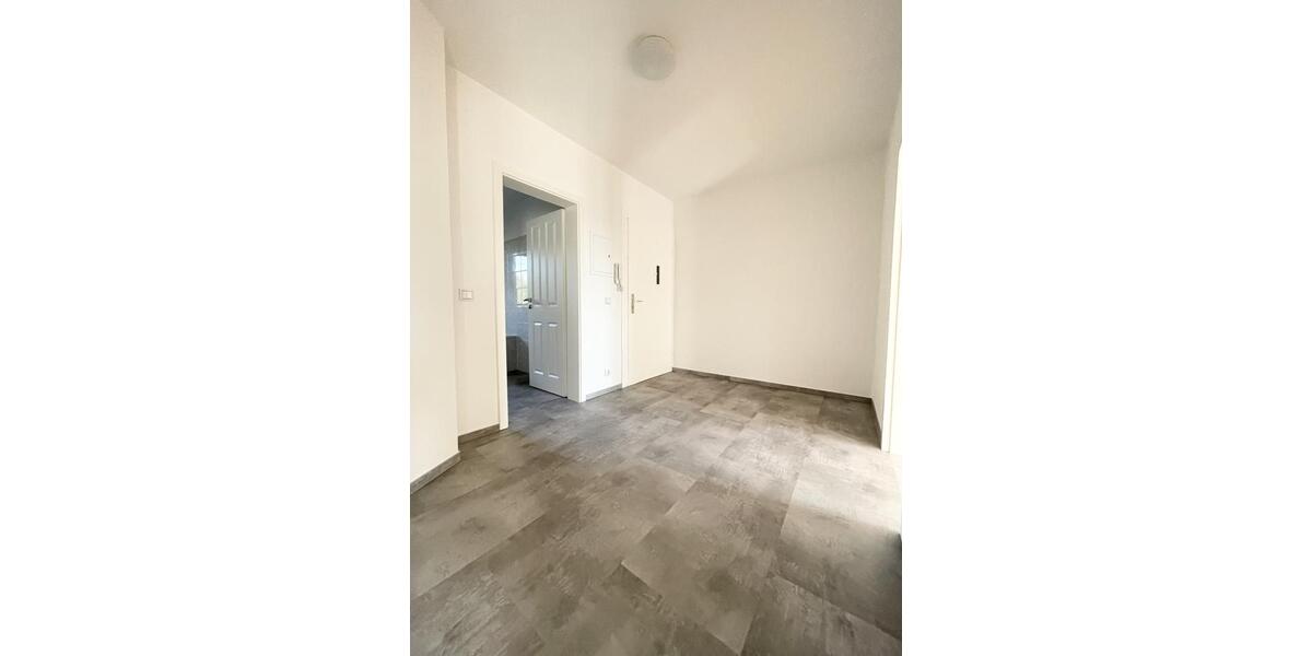 Etagenwohnung Leipzig Nordwest - 2 Zimmer, 75 m&sup2;, 850&euro; | Angebot:25646456