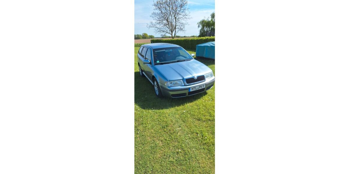 Skoda Octavia 142.000 km 2.700 &euro; Grimma 04668