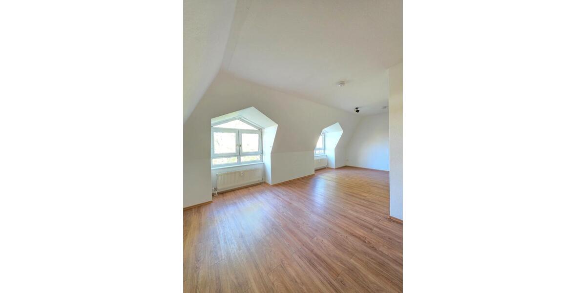 Dachgeschoßwohnung Markranstädt - 1 Zimmer, 34 m&sup2;, 69.000&euro; | Angebot:26374609