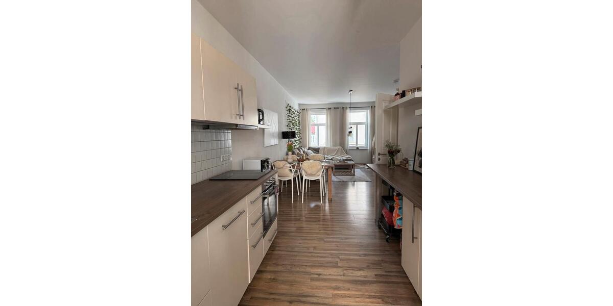Etagenwohnung Leipzig Südwest - 2 Zimmer, 66 m&sup2;, 878&euro; | Angebot:26285383