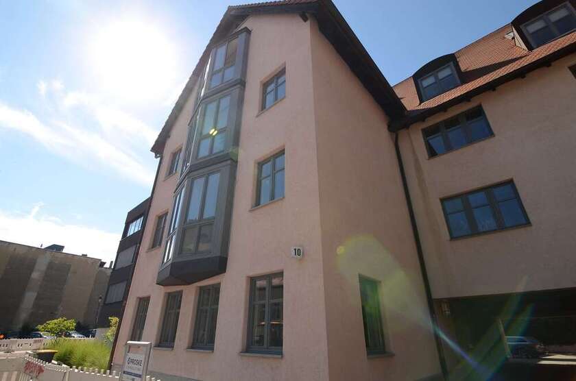 Wohnung zum Mieten in Halle 390 € 48.69 m²